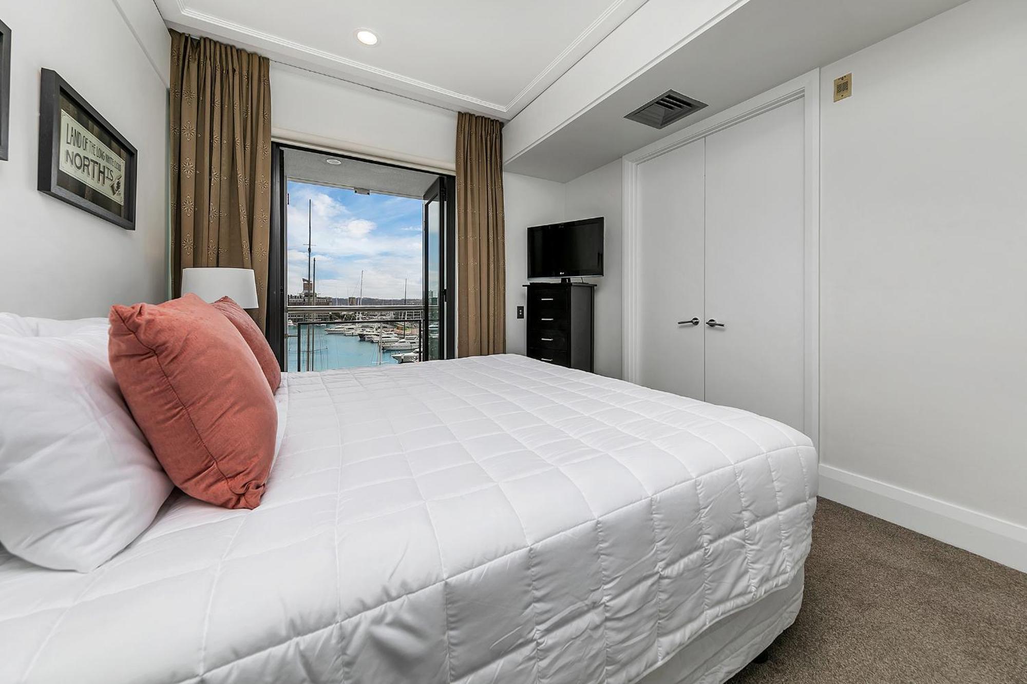 Exquisite Sun Soaked Corner Apartment Auckland Buitenkant foto